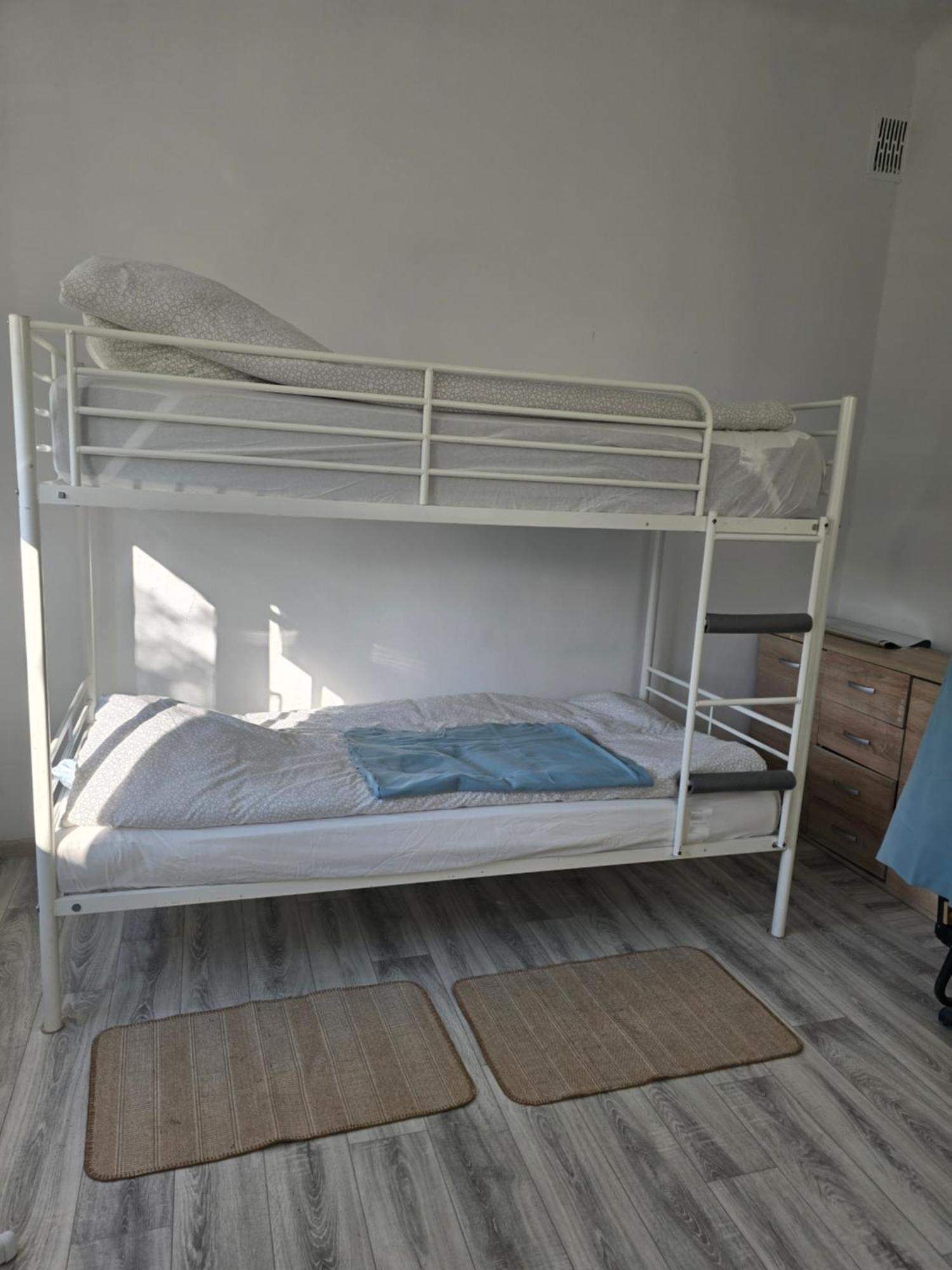 Hostel W Zielonce 洁灵卡 外观 照片