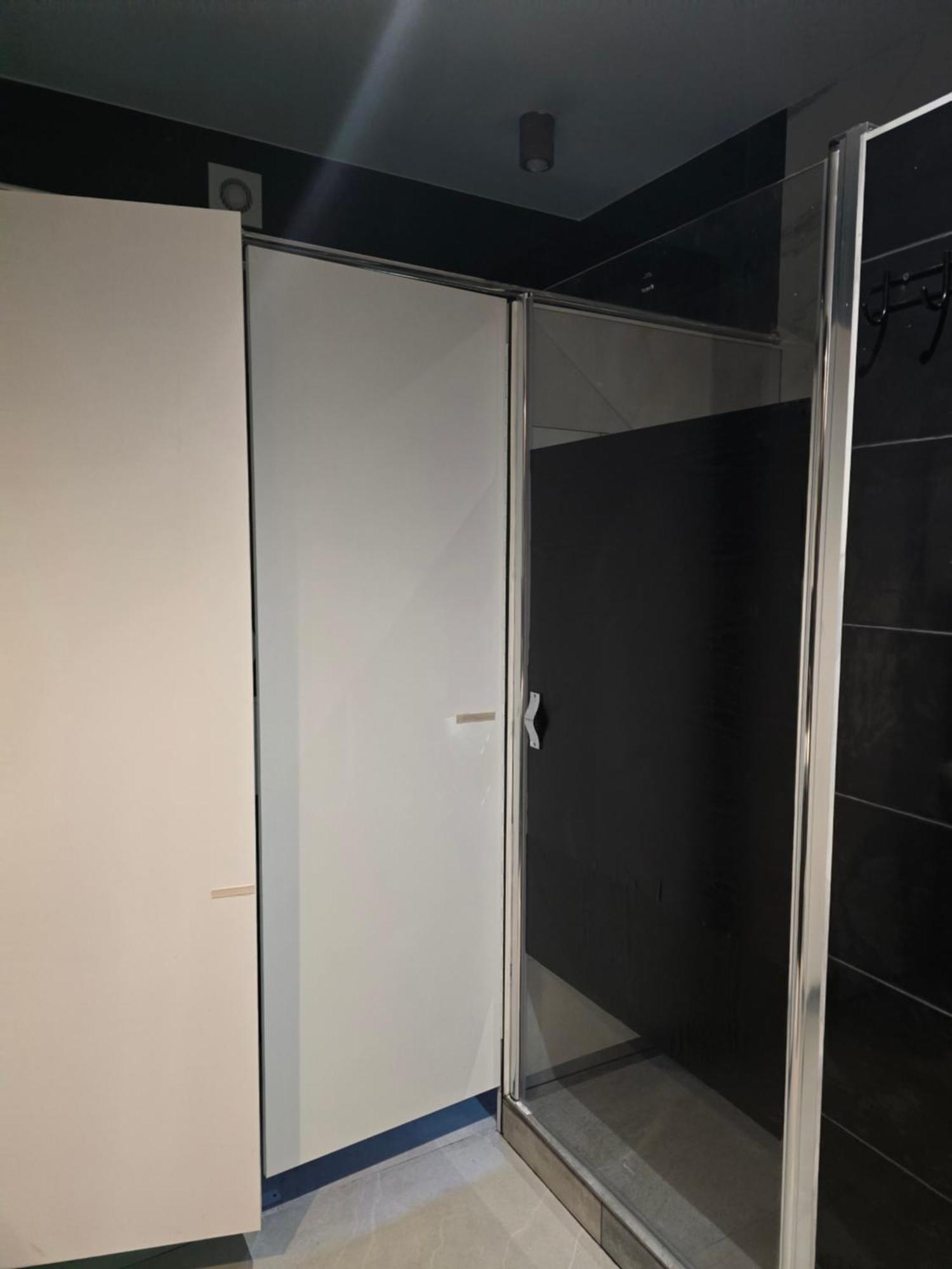 Hostel W Zielonce 洁灵卡 外观 照片